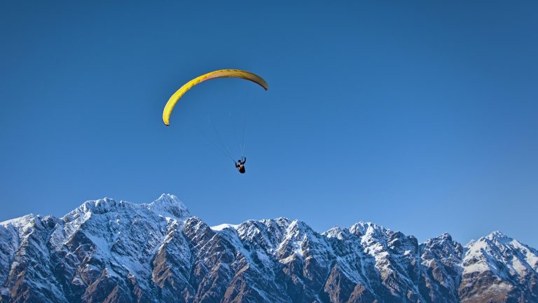 Paragliding